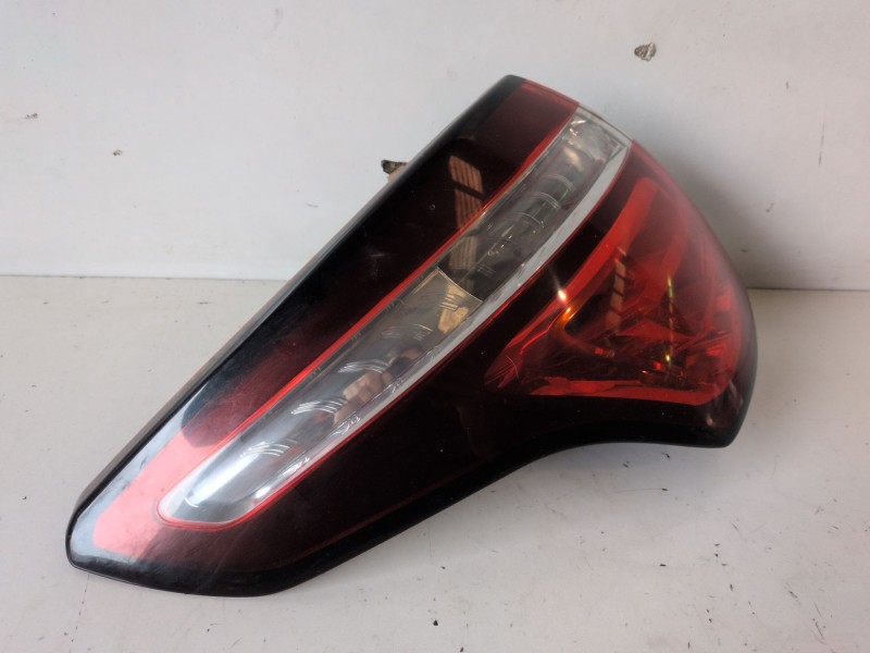 Recambio de piloto trasero izquierdo para citroen c4 picasso 9hz referencia OEM IAM 9673164880  