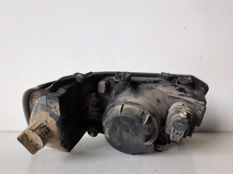 Recambio de faro izquierdo para land rover freelander (ln) 204d3 referencia OEM IAM   