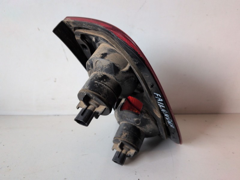 Recambio de piloto trasero izquierdo para land rover freelander (ln) 204d3 referencia OEM IAM   