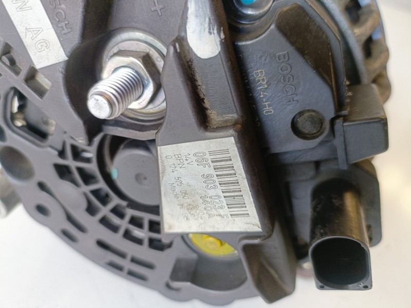 Recambio de alternador para seat altea (5p1) blr referencia OEM IAM 06F903023F  