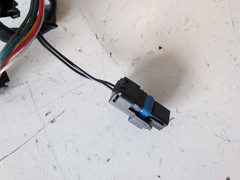 Recambio de retrovisor derecho para peugeot 207 8hr referencia OEM IAM   