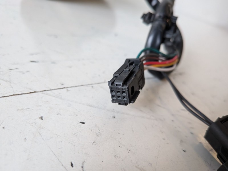 Recambio de retrovisor derecho para peugeot 207 8hr referencia OEM IAM   