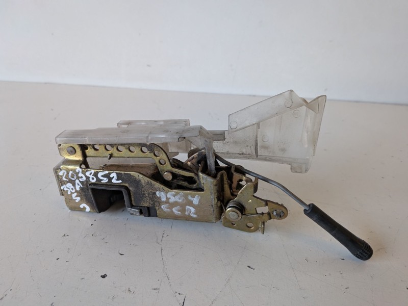 Recambio de cerradura puerta delantera derecha para volkswagen t4 transporter acv referencia OEM IAM 701837016E  