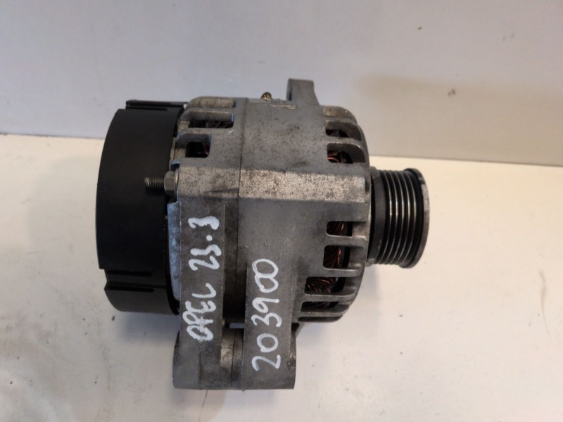 Recambio de alternador para opel vectra c berlina z19dth referencia OEM IAM 93169028  