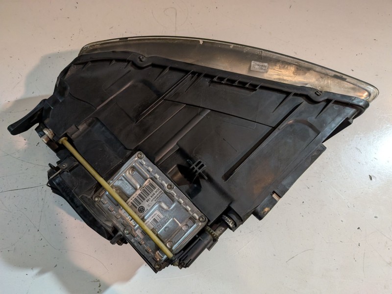 Recambio de faro derecho para volkswagen touareg (7la) bac referencia OEM IAM 7L6941016CF  