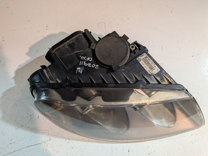 Recambio de faro derecho para volkswagen touareg (7la) bac referencia OEM IAM 7L6941016CF  