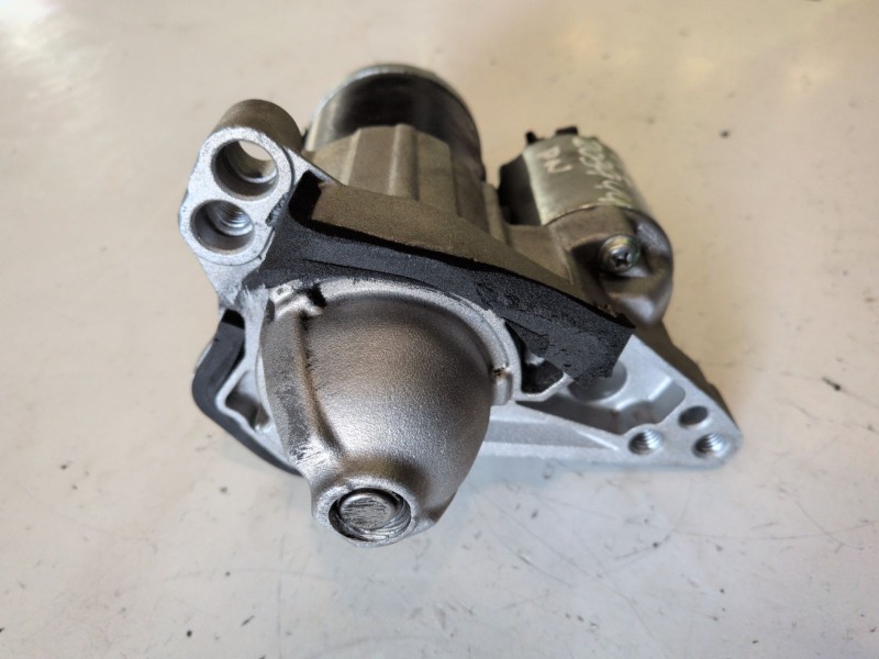 Recambio de motor arranque para renault megane iv berlina 5p h5hb470 referencia OEM IAM   
