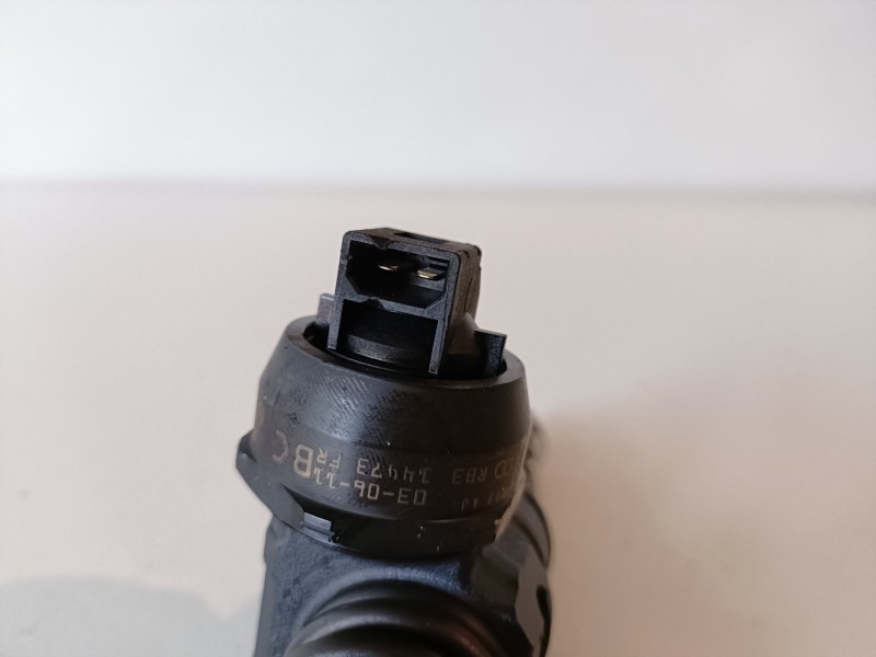 Recambio de inyector para seat ibiza (6l1) atd referencia OEM IAM 038130073AJ  
