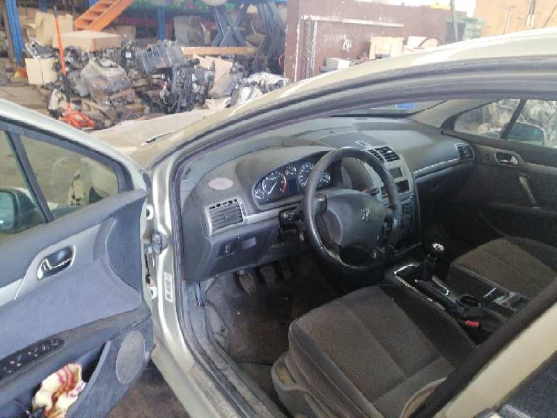 peugeot 407 del año 2005