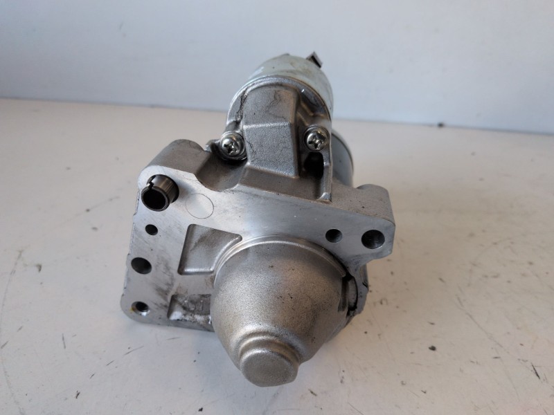 Recambio de motor arranque para peugeot 308 sw bhz referencia OEM IAM M000T22473  