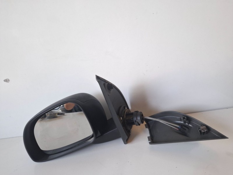 Recambio de retrovisor izquierdo para fiat ii panda (271) van 169a5000 referencia OEM IAM   