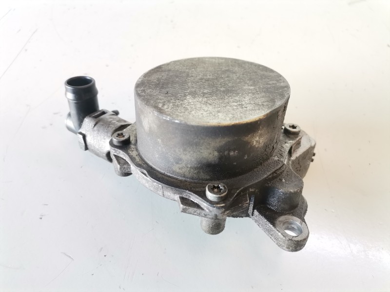 Recambio de depresor freno / bomba vacio para renault trafic ii furgón m9r786 referencia OEM IAM   