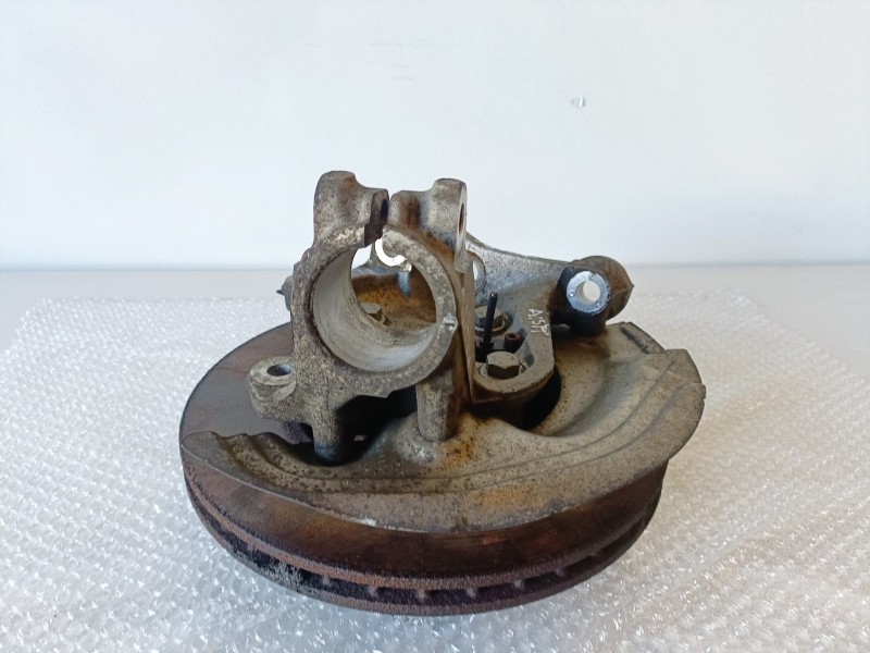Recambio de mangueta delantera derecha para bmw serie 1 coupe (e82) n51b30a referencia OEM IAM 3121676444403  