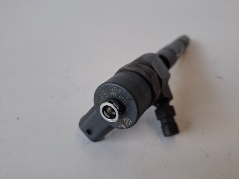 Recambio de inyector para saab 9-3 berlina z19dth referencia OEM IAM 0445110159  