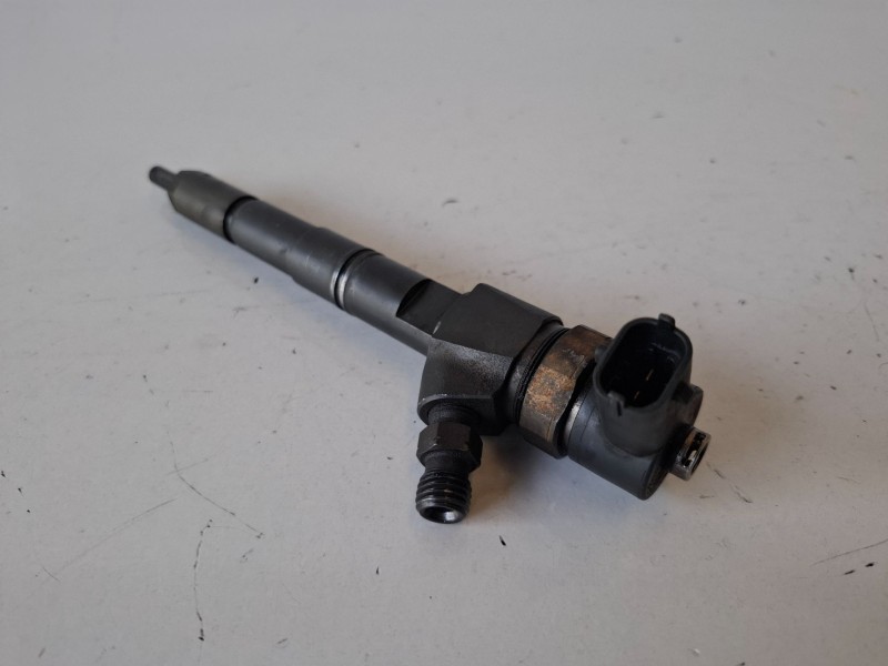 Recambio de inyector para saab 9-3 berlina z19dth referencia OEM IAM 0445110159  