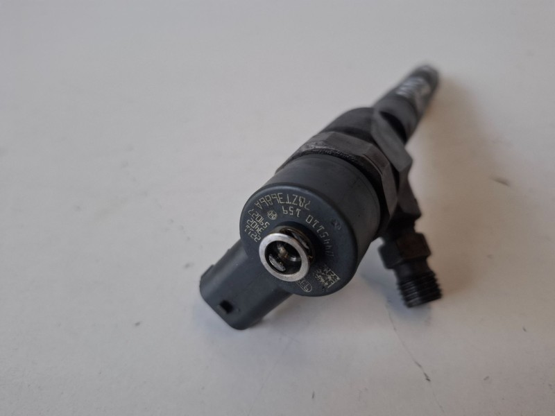 Recambio de inyector para saab 9-3 berlina z19dth referencia OEM IAM 0445110159  