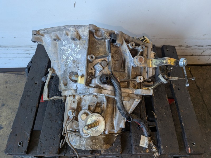 Recambio de caja cambios para citroen berlingo rhy referencia OEM IAM 20DM50  