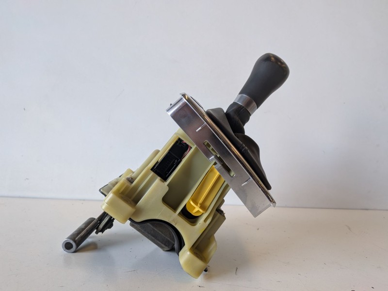 Recambio de palanca cambio para mercedes-benz clase c (bm 204) familiar 651911 referencia OEM IAM A20426775224  