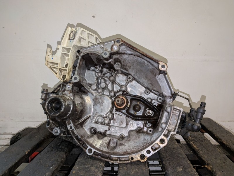 Recambio de caja cambios para peugeot 307 (s1)(04.2001) nfu referencia OEM IAM 20CP43  