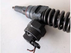 Recambio de inyector para volkswagen passat berlina (3b2) ajm referencia OEM IAM 038130073F   2