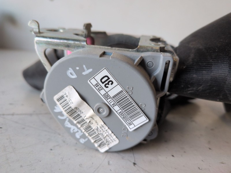 Recambio de cinturon seguridad trasero derecho para toyota proace verso ah01 referencia OEM IAM 98130059XX  