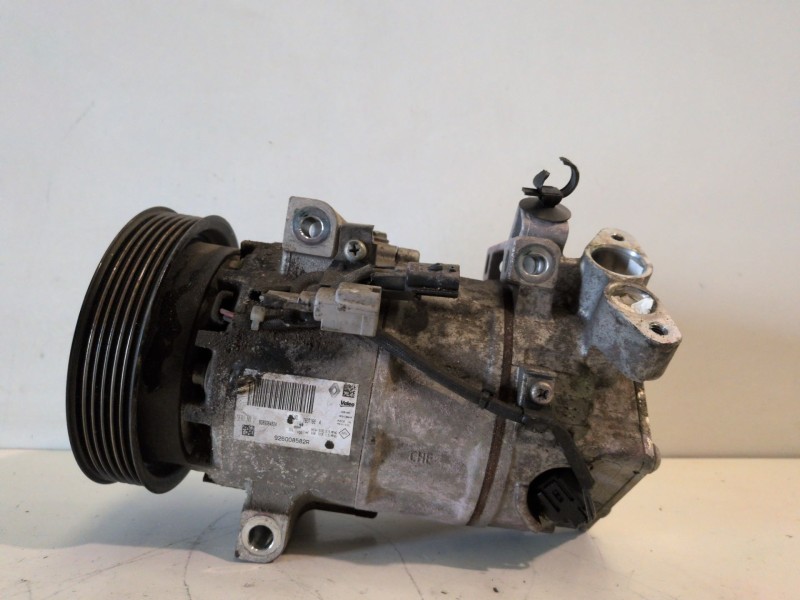 Recambio de compresor aire acondicionado para renault clio iv k9k638 referencia OEM IAM 926008582R  