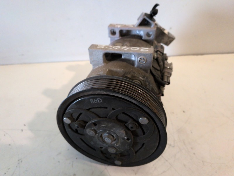 Recambio de compresor aire acondicionado para renault clio iv k9k638 referencia OEM IAM 926008582R  