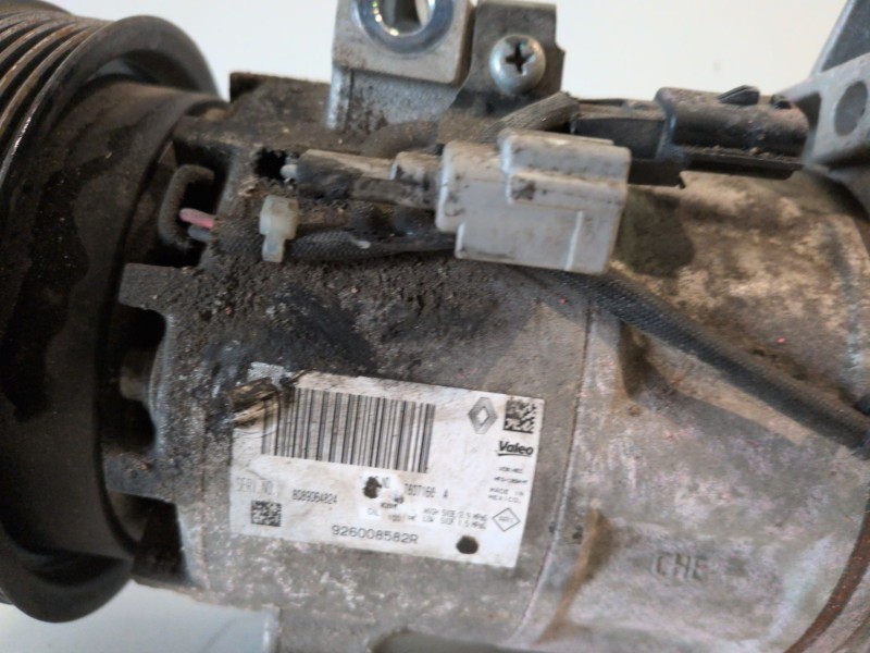 Recambio de compresor aire acondicionado para renault clio iv k9k638 referencia OEM IAM 926008582R  