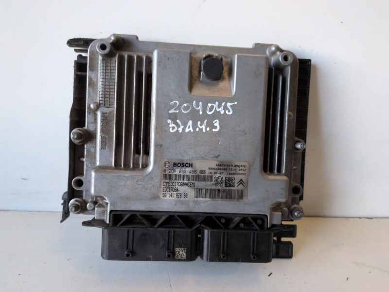 Recambio de centralita motor uce para peugeot 308 sw bhz referencia OEM IAM 0281032456  