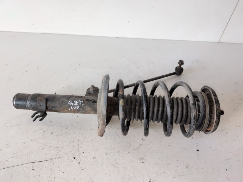 Recambio de amortiguador delantero izquierdo para peugeot 208 (p2) yh01 referencia OEM IAM   