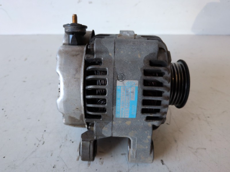 Recambio de alternador para toyota yaris (ncp1/nlp1/scp1) 1szfe referencia OEM IAM 2706023010  