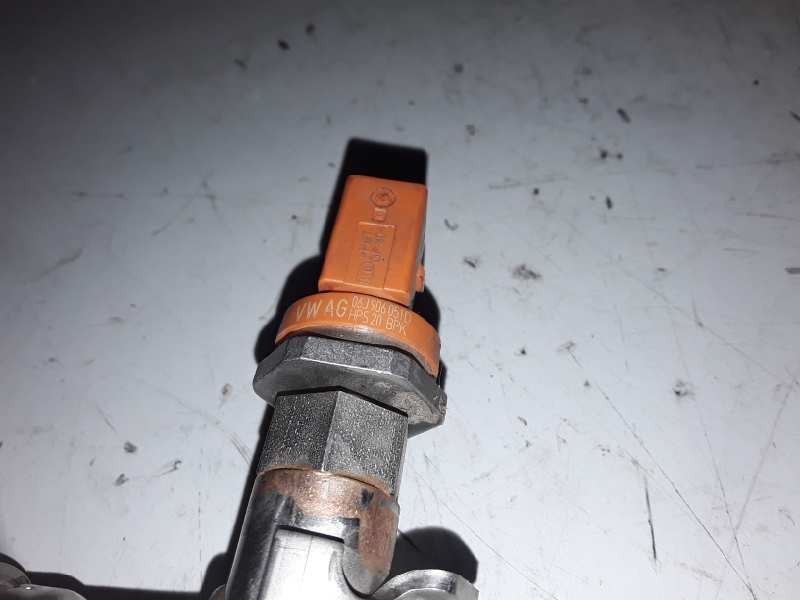 Recambio de rampa inyectora para volkswagen polo v (6r1) cbz referencia OEM IAM 03F133320C/06J906051D  