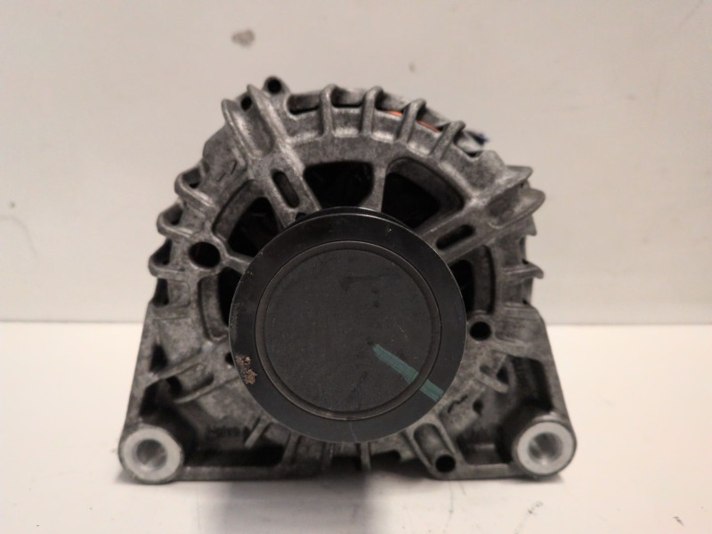 Recambio de alternador para ford c-max (cb7) t3da referencia OEM IAM AV6N10300DC  