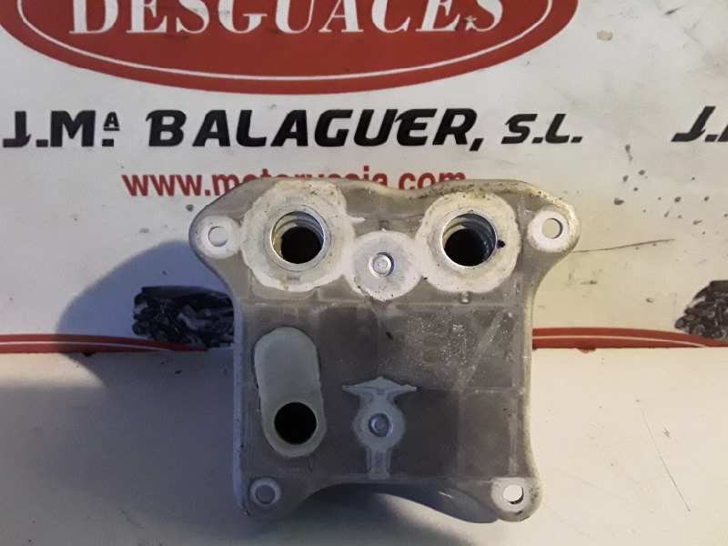 Recambio de enfriador aceite motor para volkswagen polo v (6r1) cbz referencia OEM IAM 03F117021A  