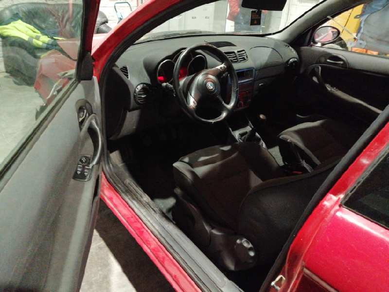 alfa romeo 147 (190) del año 2004