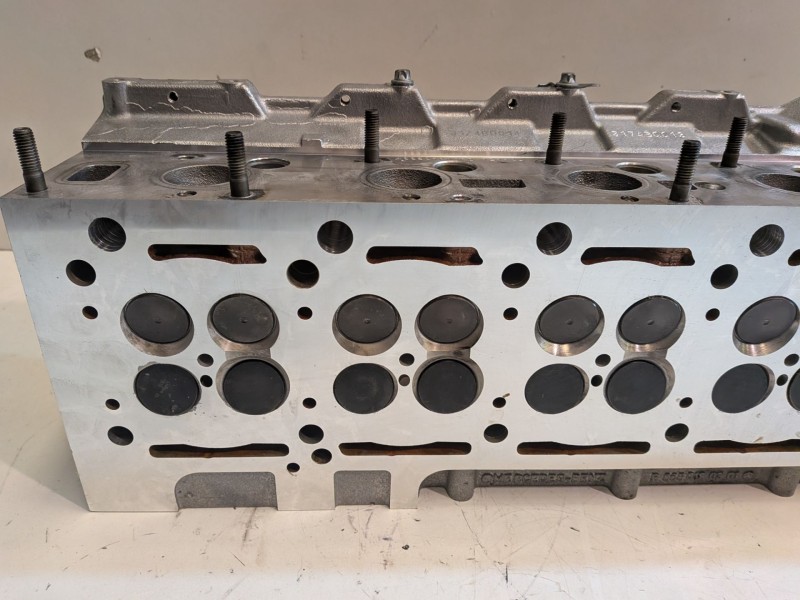 Recambio de culata para chrysler jeep gr.cherokee (wj/wg) 665921 referencia OEM IAM A6650100520  