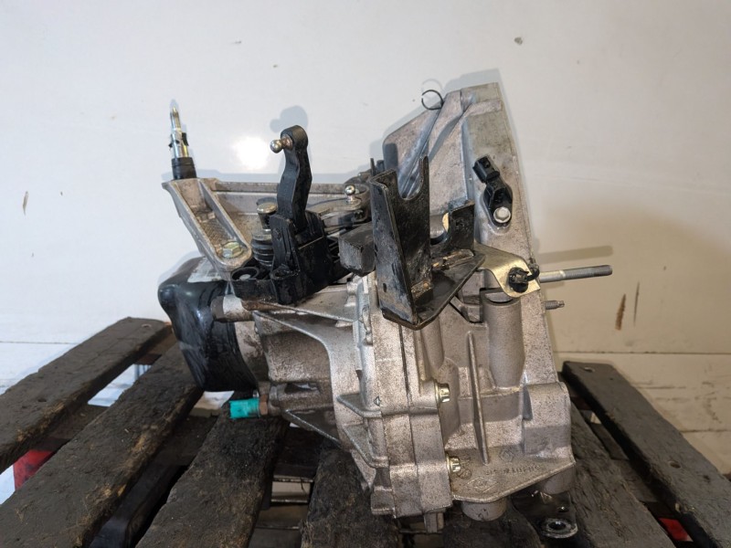Recambio de caja cambios para nissan nv200 /evalia (m20/m) k9k608 referencia OEM IAM JR5140  