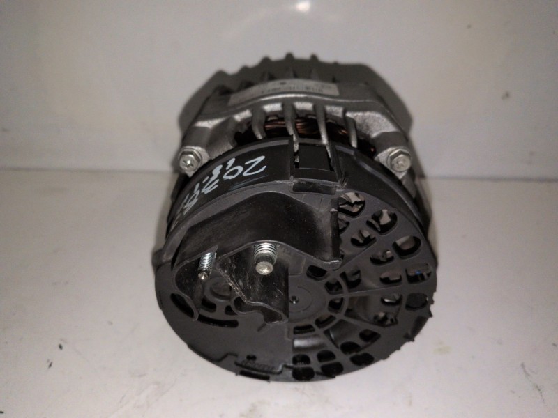 Recambio de alternador para fiat 500 (150) cabrio 169a4000 referencia OEM IAM 51859039  