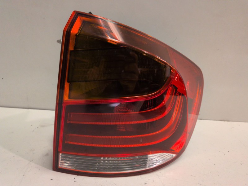 Recambio de piloto trasero derecho para bmw serie x1 (e84) n47d20c referencia OEM IAM 6321299011009  