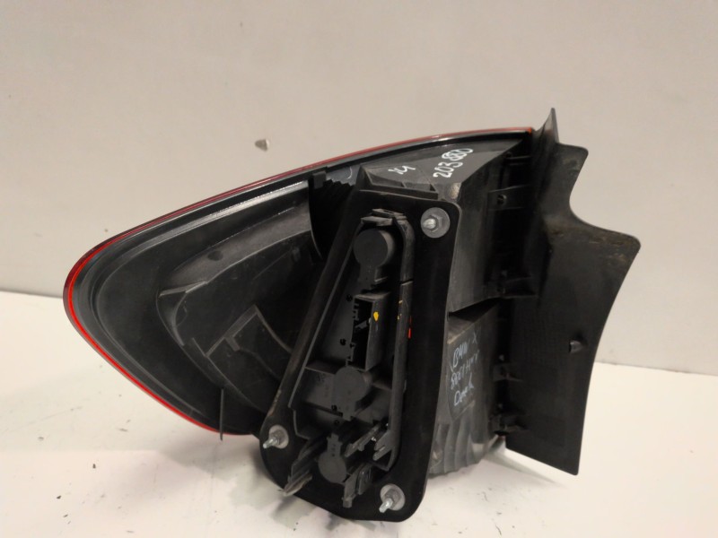Recambio de piloto trasero derecho para bmw serie x1 (e84) n47d20c referencia OEM IAM 6321299011009  