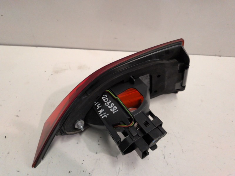 Recambio de piloto trasero derecho para bmw serie x1 (e84) n47d20c referencia OEM IAM 6321299011407  