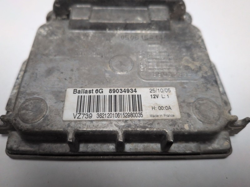 Recambio de centralita faros xenon para opel vectra c berlina z19dth referencia OEM IAM 89034934  
