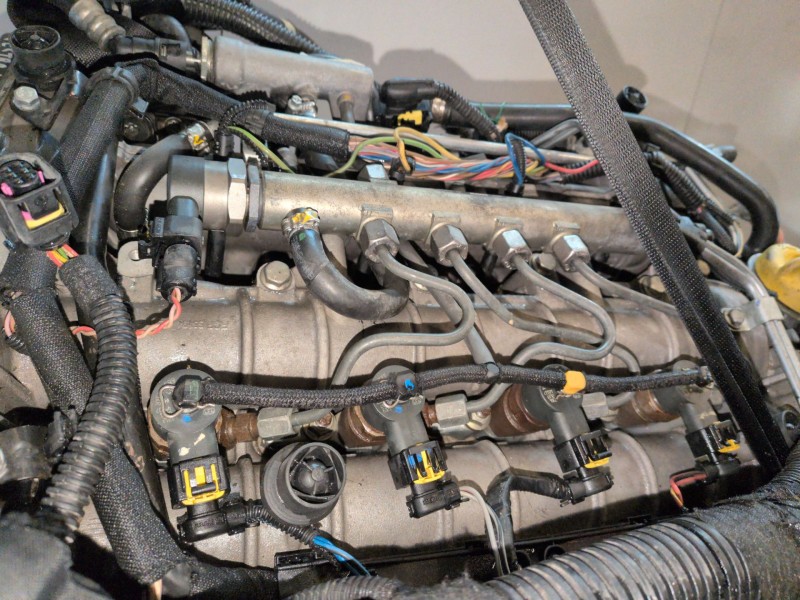 Recambio de motor completo para opel vectra c berlina z19dth referencia OEM IAM Z19DTH  