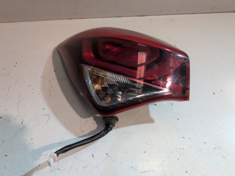 Recambio de piloto trasero izquierdo para hyundai i20 (gb) g4la referencia OEM IAM 92401C8000  
