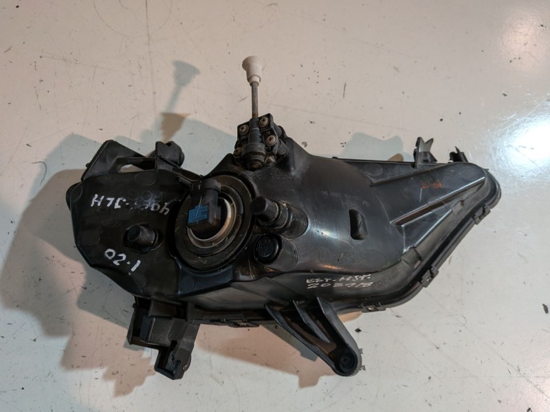 Recambio de faro antiniebla derecho para hyundai i20 (gb) g4la referencia OEM IAM   