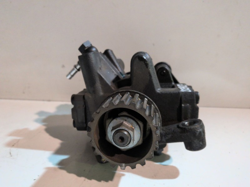 Recambio de bomba inyeccion para renault megane iii berlina 5p k9k636 referencia OEM IAM A2C53351931  