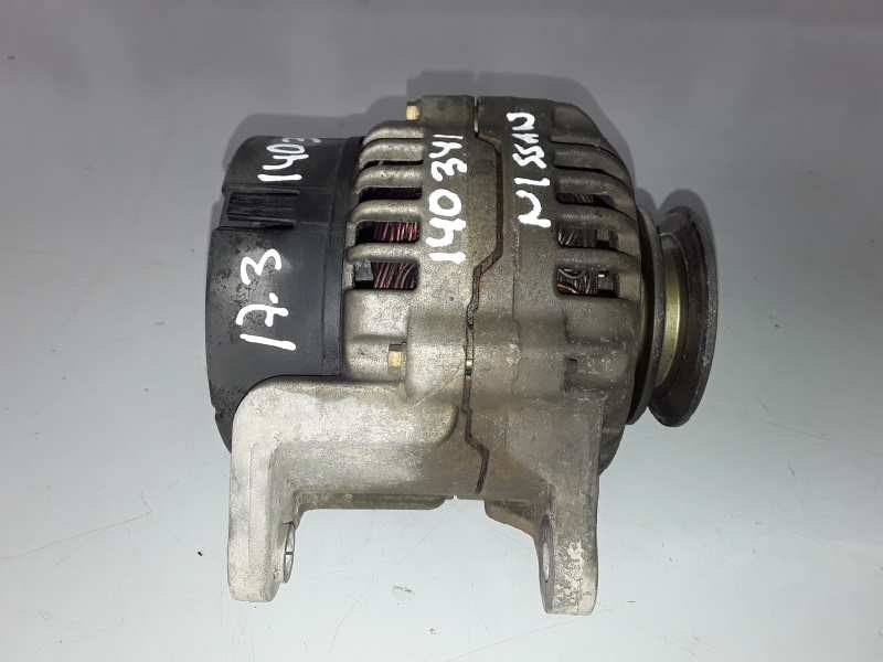 Recambio de alternador para nissan terrano ii (r20) td27ti referencia OEM IAM 0123310051/231007F001/70A  