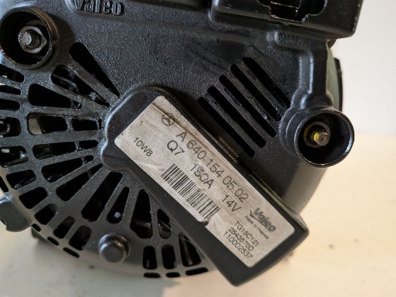 Recambio de alternador para mercedes-benz clase b (bm 245) 640940 referencia OEM IAM A6401540502  