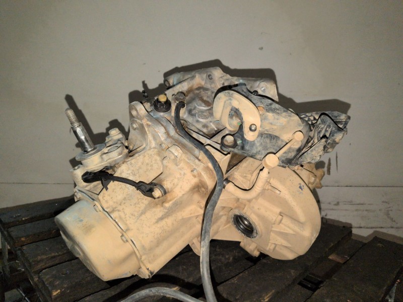 Recambio de caja cambios para citroen berlingo combi 9h06 referencia OEM IAM 20ETKG  
