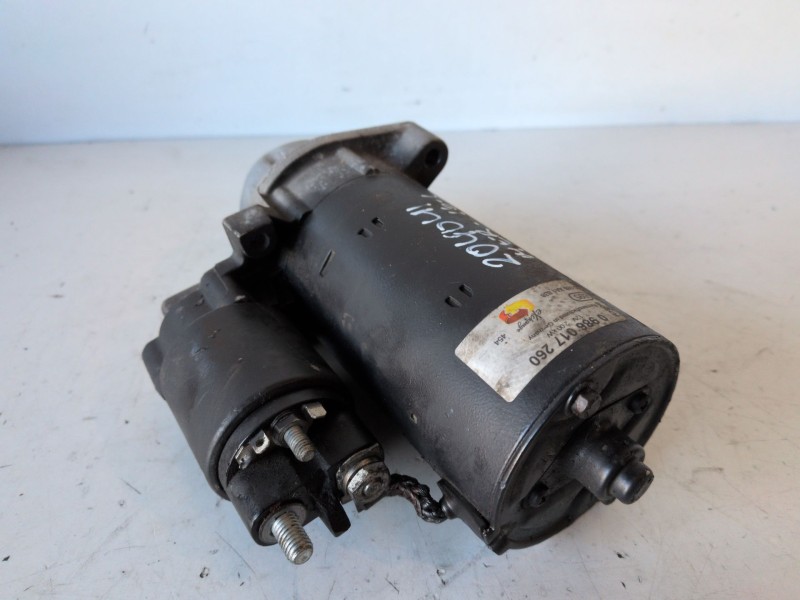 Recambio de motor arranque para mercedes-benz clase c (bm 203) berlina 611962 referencia OEM IAM 0986017260  